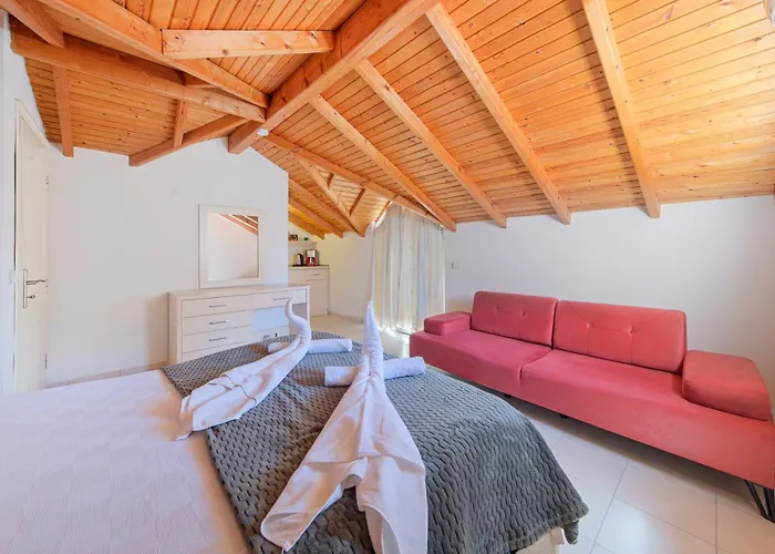 Gul - Private Pool , 10 Min Walk *