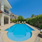 Gul - Private Pool , 10 Min Walk Фетхие