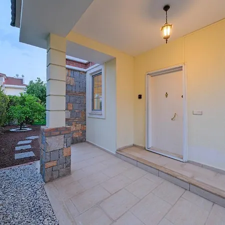 别墅 Guel, 费特希耶