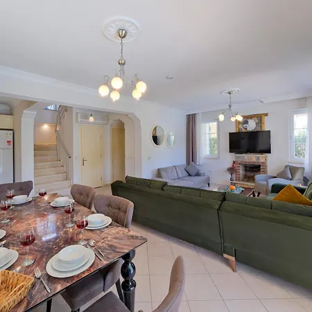 Gul - Private Pool , 10 Min Walk Vila Fethiye