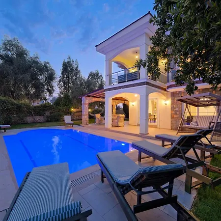 Gul - Private Pool , 10 Min Walk Vila