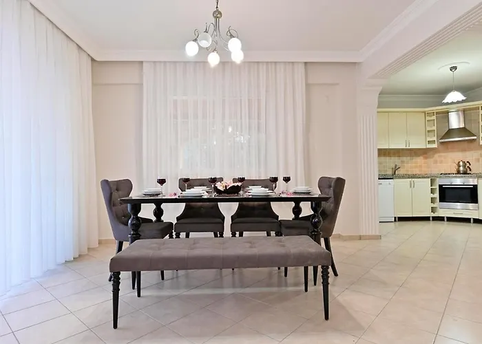 Вилла Gul - Private Pool , 10 Min Walk Фетхие