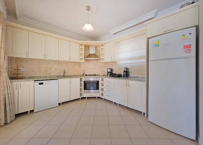 Gul - Private Pool , 10 Min Walk Villa Fethiye