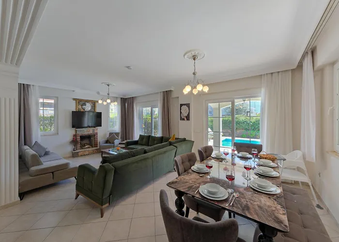 Gul - Private Pool , 10 Min Walk Fethiye