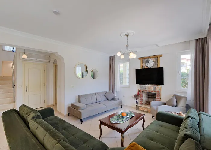 Gul - Private Pool , 10 Min Walk Fethiye