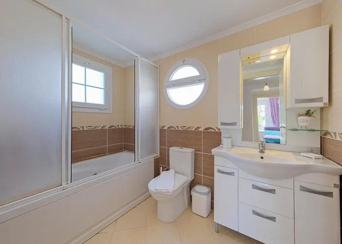 Gul - Private Pool , 10 Min Walk Вилла