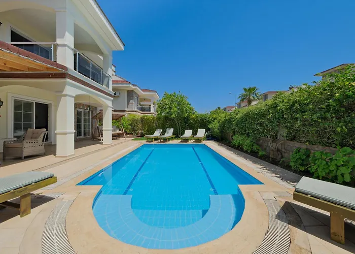 Gul - Private Pool , 10 Min Walk Фетхие