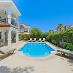 Vila Gul - Private Pool , 10 Min Walk *